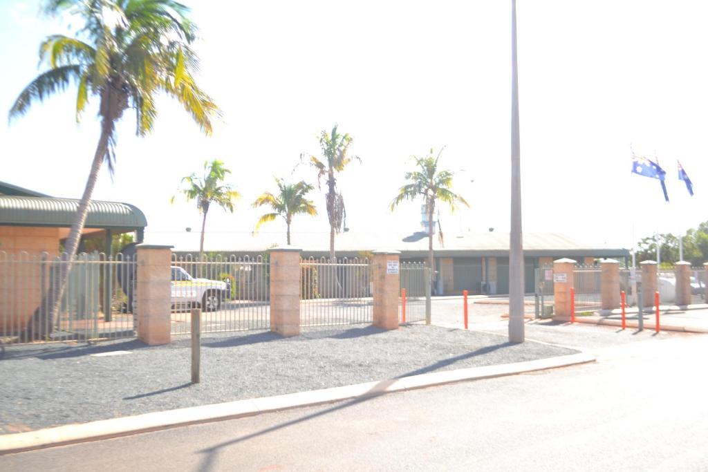 South Hedland Motel מראה חיצוני תמונה
